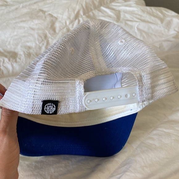 REI Co-op Blue and White Cap - Picture 4 of 4